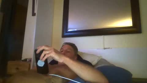 Snapshot of xxxelentdick chatting on 06/18/26, 12:42 deeeeznutz online show from 06/18/26, 12:42