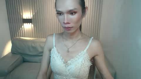 Snapshot of xxxfuckgirlyumsxxx chatting on 12/01/25, 01:49 Your Princess Yums online show from 12/01/25, 01:49