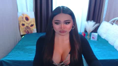 OLIVIA online show from 05/04/26, 12:28