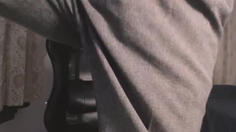 Snapshot of xxxhome_alonexxx chatting on 10/21/25, 08:42 Kev online show from 10/21/25, 08:42