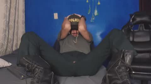 Snapshot of xxxhome_alonexxx chatting on 10/24/25, 07:21 Kev online show from 10/24/25, 07:21