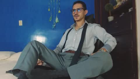 Snapshot of xxxhome_alonexxx chatting on 10/29/25, 07:59 Kev online show from 10/29/25, 07:59