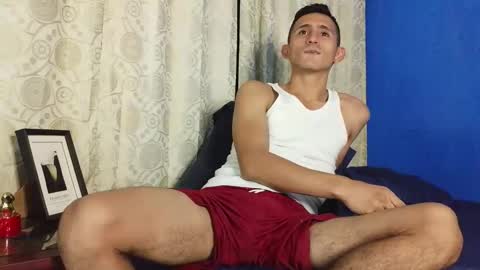 Snapshot of xxxhome_alonexxx chatting on 12/03/25, 08:29 Kev online show from 12/03/25, 08:29