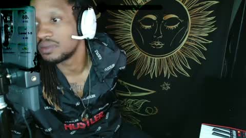 xxxjrstrokesxxx online show from 02/02/25, 09:30