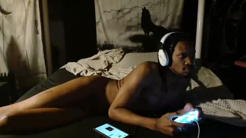 Snapshot of xxxjrstrokesxxx chatting on 12/01/25, 12:54 xxxjrstrokesxxx online show from 12/01/25, 12:54