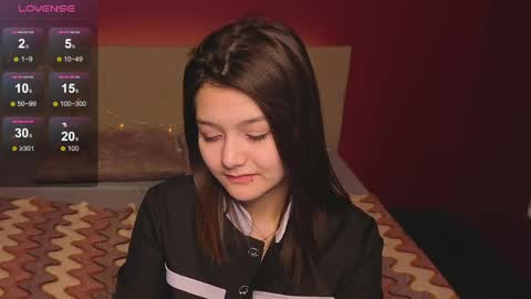 Snapshot of xxxnaughtyfoxxx chatting on 04/01/26, 01:41 foxy online show from 04/01/26, 01:41