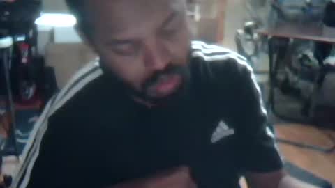 xxxonwheelz online show from 06/04/26, 07:09
