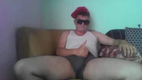 Snapshot of xxxsantibigasssexyxxx chatting on 02/27/25, 08:53 Santi online show from 02/27/25, 08:53