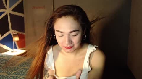 Snapshot of xxxsexydollxxx chatting on 12/18/24, 10:19 Melissa online show from 12/18/24, 10:19