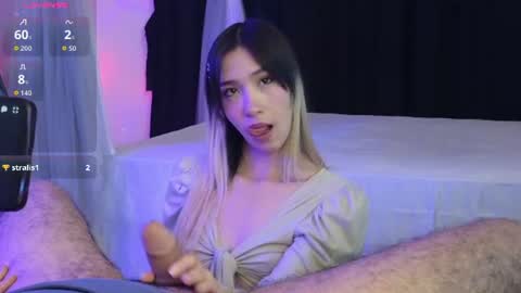 July and Fer online show from 07/06/26, 11:29
