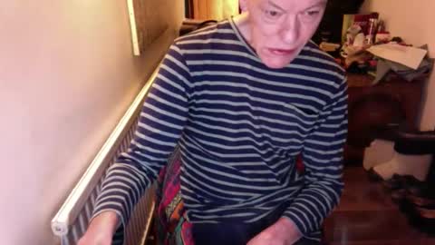big cock uncut online show from 12/03/24, 07:10