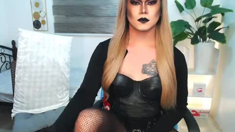 QueenMarina online show from 07/09/26, 05:50