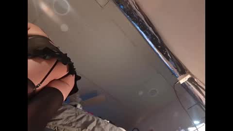 Snapshot of xzbib chatting on 12/09/24, 06:35 Xzbib online show from 12/09/24, 06:35