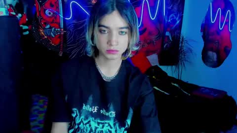 Snapshot of xzerox_ chatting on 10/04/25, 08:12 xzerox_ online show from 10/04/25, 08:12