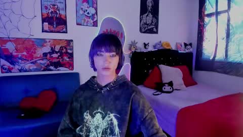 Snapshot of xzerox_ chatting on 02/27/26, 05:35 xzerox_ online show from 02/27/26, 05:35