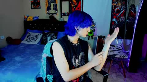 Snapshot of xzerox_ chatting on 04/14/26, 09:10 xzerox_ online show from 04/14/26, 09:10