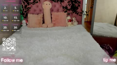 Lina online show from 11/20/25, 05:12