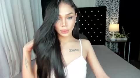 y0unggoddess69xxx online show from 07/23/26, 01:42