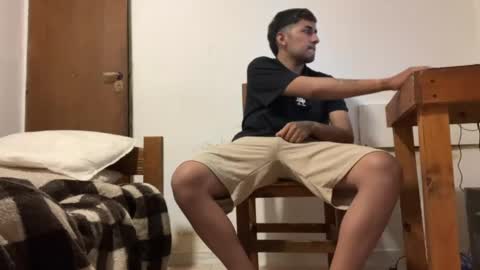 Snapshot of y0ungwithbrowndick chatting on 04/09/26, 03:17 BROWN DICK online show from 04/09/26, 03:17
