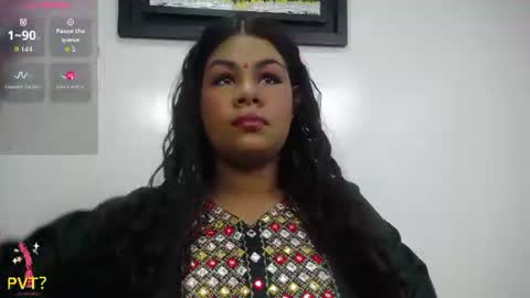 yazhini online show from 06/23/26, 11:41