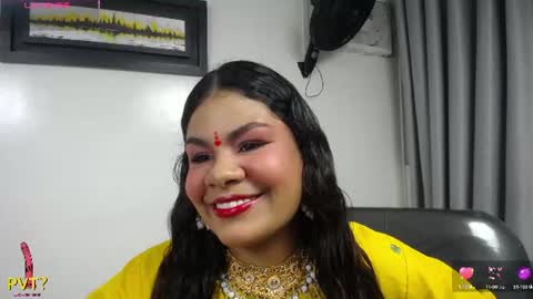 yazhini online show from 07/23/26, 11:30