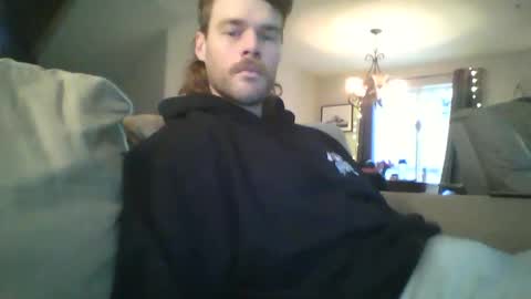 Snapshot of yaboymarko chatting on 12/18/25, 10:05 yaboymarko online show from 12/18/25, 10:05