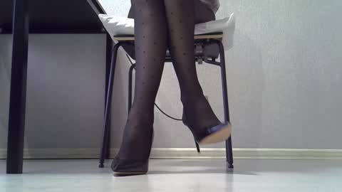 Snapshot of yahi_ko chatting on 02/02/26, 03:49 Dina online show from 02/02/26, 03:49