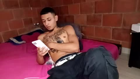 Yajz online show from 10/16/25, 07:04