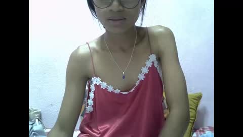 Snapshot of yalane chatting on 05/16/26, 07:38 yalane online show from 05/16/26, 07:38