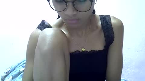 Snapshot of yalane chatting on 06/04/26, 09:37 yalane online show from 06/04/26, 09:37