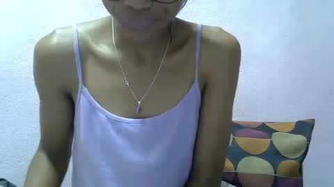 Snapshot of yalane chatting on 07/16/26, 05:35 yalane online show from 07/16/26, 05:35