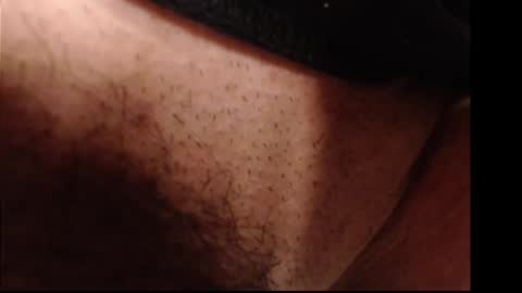 Snapshot of yallayalla1806 chatting on 09/18/25, 10:01 yallayalla1806 online show from 09/18/25, 10:01