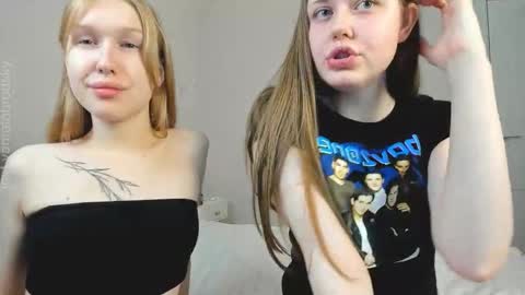 Snapshot of yamatobrodsky1 chatting on 10/30/25, 11:27 yamatobrodsky1 online show from 10/30/25, 11:27