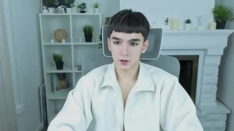 yamitwink online show from 11/07/25, 08:42