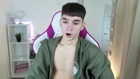 yamitwink online show from 11/20/25, 05:29