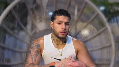 Snapshot of yamp_bigcock chatting on 10/04/25, 01:36 yamp sambrano online show from 10/04/25, 01:36