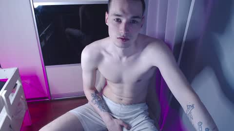 Yan online show from 12/04/24, 01:14