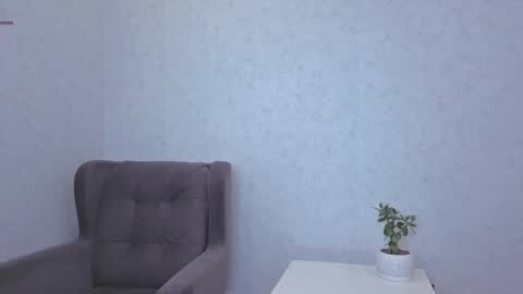 Yana  online show from 09/21/25, 01:07