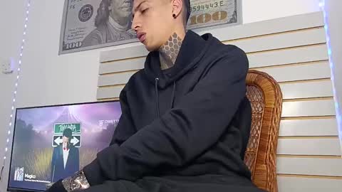 Yan online show from 06/01/26, 04:03