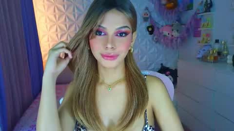 YANG AUDREY LONE online show from 09/08/25, 06:07