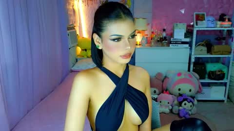Snapshot of yang_audreylone chatting on 02/27/26, 12:10 YANG AUDREY LONE online show from 02/27/26, 12:10
