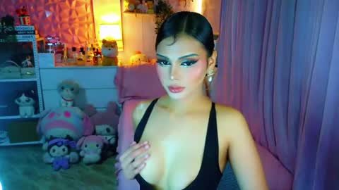 YANG AUDREY LONE online show from 07/20/26, 09:28