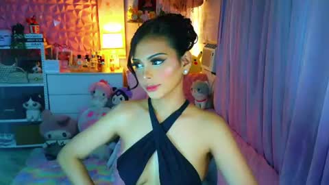 YANG AUDREY LONE online show from 07/27/26, 02:13