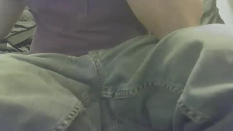 Snapshot of yangolox3 chatting on 10/20/25, 09:54 yangolox3 online show from 10/20/25, 09:54