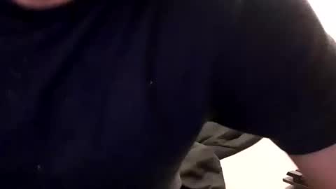 Snapshot of yangolox3 chatting on 11/06/25, 09:15 yangolox3 online show from 11/06/25, 09:15