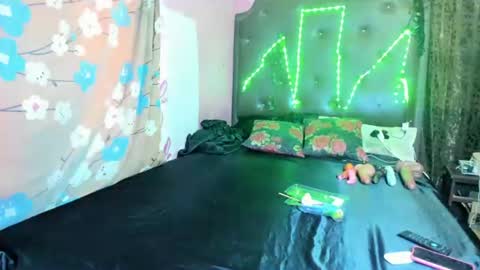 yani 69 online show from 07/16/26, 10:49