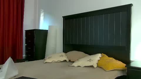 yanira_ass_ online show from 06/24/26, 04:11