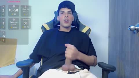 Snapshot of yankees_ chatting on 09/19/25, 09:32 DANILO P online show from 09/19/25, 09:32