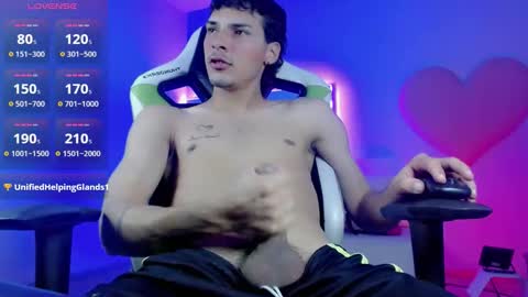 Snapshot of yankees_ chatting on 10/03/25, 03:09 DANILO P online show from 10/03/25, 03:09