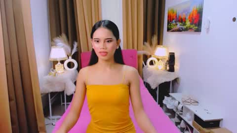 Snapshot of yanna_faulkerson chatting on 10/01/25, 08:59 Yanna online show from 10/01/25, 08:59